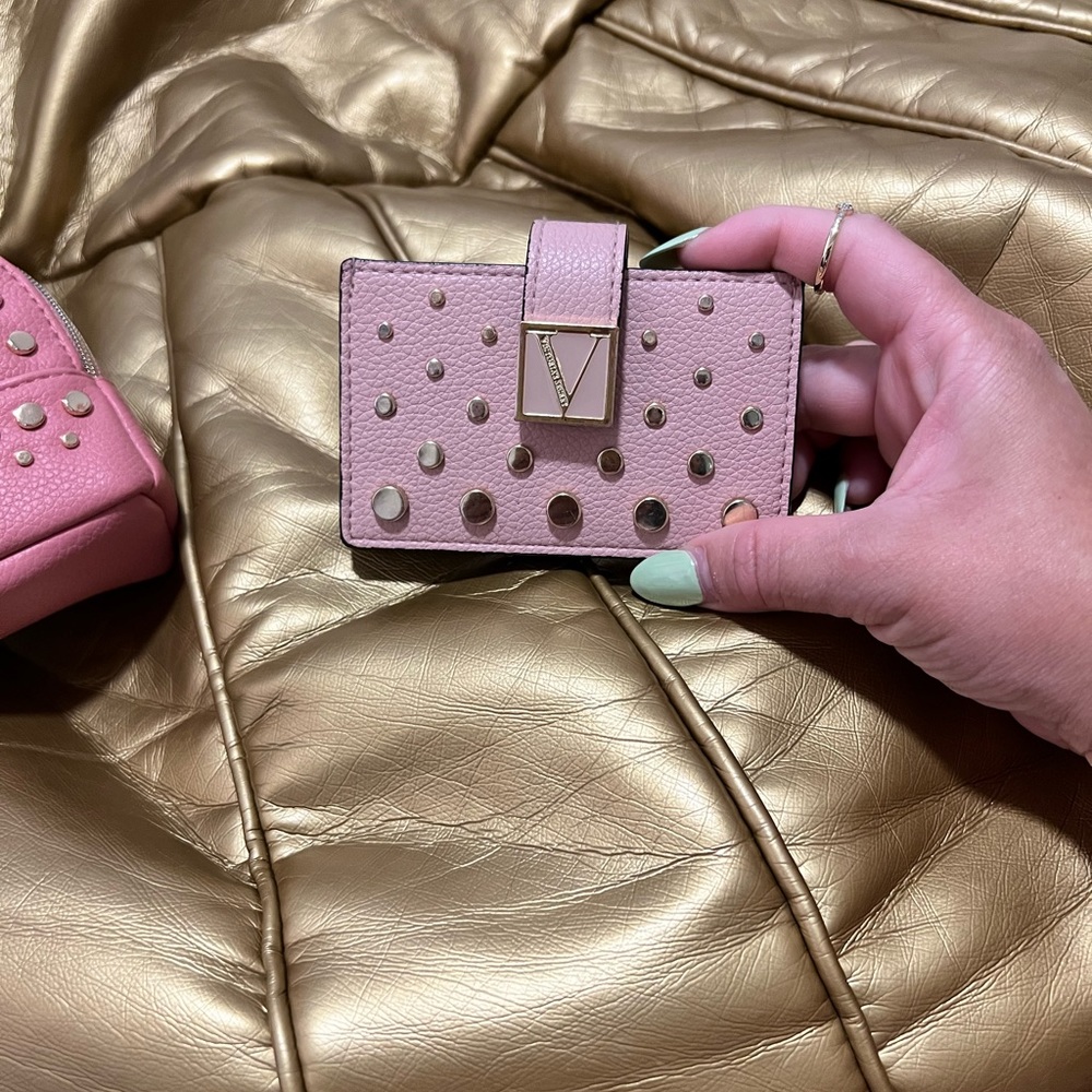 Victoria’s Secret accordion card holder